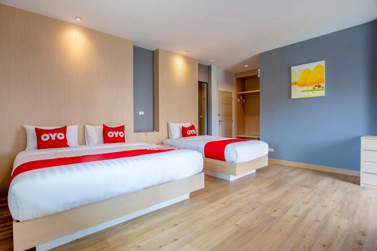 Oyo 1053 Bloom Guest House Chiang Mai Exterior photo