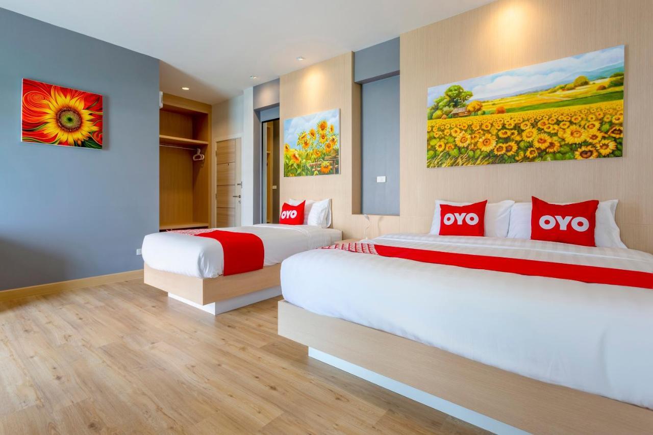 Oyo 1053 Bloom Guest House Chiang Mai Exterior photo